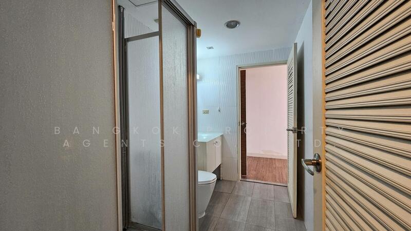 Royal Castle Sukhumvit, Bangkok, 30 Soi Sukhumvit 39, Khlongtoei Nua, Watthana, Bangkok, 3 Bedrooms, 160 sqm, Condo For Rent, by BANGKOK PROPERTY AGENTS CO., LTD., 60011998 - DDproperty.com