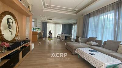 ขาย - Ladawan Kaset-Nawamintr : บ้านลดาวัลย์ เกษตร-นวมินทร์, กรุงเทพ