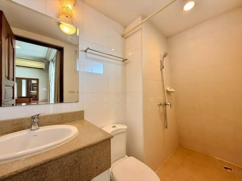 For Rent - Nagara Mansion, Bangkok