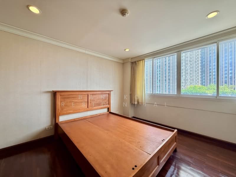 For Rent - Nagara Mansion, Bangkok
