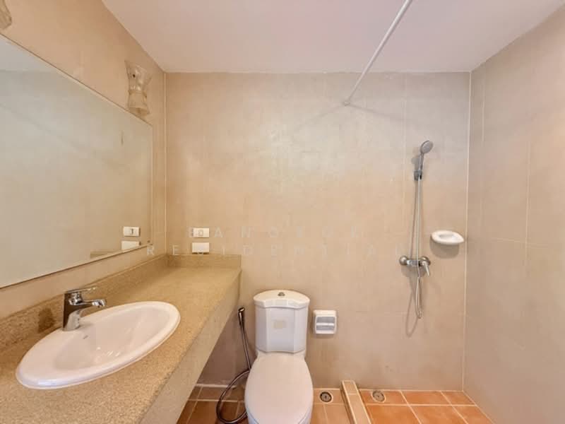 For Rent - Nagara Mansion, Bangkok