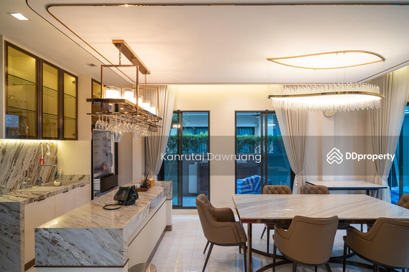 For Rent - Bangkok Boulevard Rama 9, Bangkok