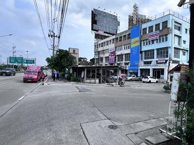 ขาย - ถนนร่มเกล้า ซอย36, กรุงเทพ