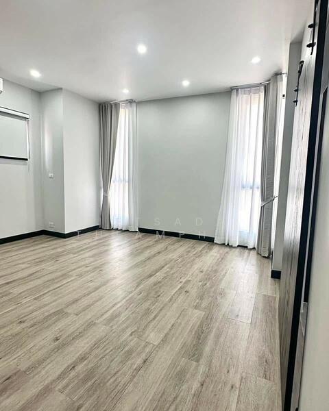 For Sale - บ้านเดี่ยวบางนา ในซอยบางนาตราด 39, Samut Prakan