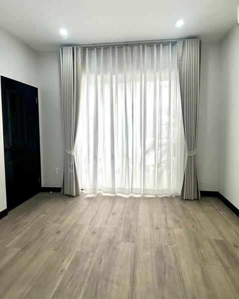 For Sale - บ้านเดี่ยวบางนา ในซอยบางนาตราด 39, Samut Prakan