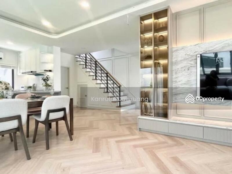 For Rent - Centro Bangna Km.7, Samut Prakan
