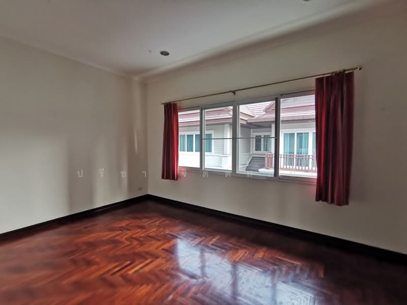 Villa 4 bedrooms in secure compound with swimming pool for rent near BTS Thong Lo, Bangkok, สุขุมวิท, Khlong Toei, Bangkok, 3 Bedrooms, 350 sqm, Villa For Rent, by ปรีชา จิตต์สมนึก, 60013768 - DDproperty.com