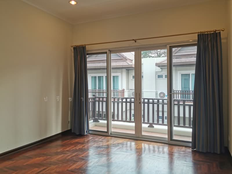Villa 4 bedrooms in secure compound with swimming pool for rent near BTS Thong Lo, Bangkok, สุขุมวิท, Khlong Toei, Bangkok, 3 Bedrooms, 350 sqm, Villa For Rent, by ปรีชา จิตต์สมนึก, 60013768 - DDproperty.com