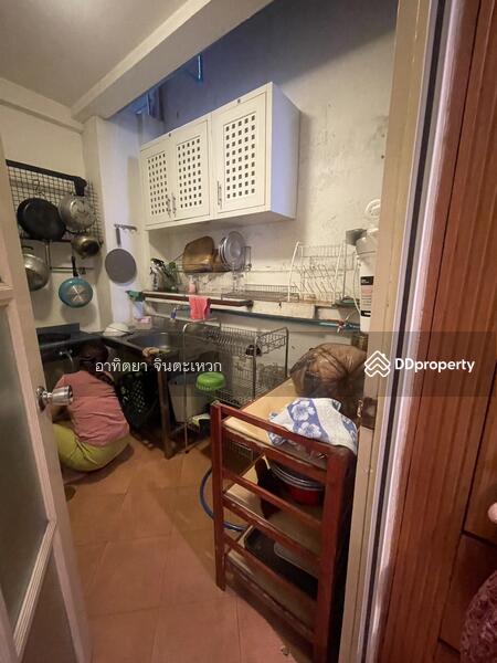 For Rent - townhouse for living 4 beds, Chon Buri