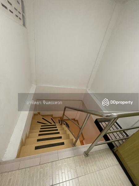 For Rent - townhouse for living 4 beds, Chon Buri