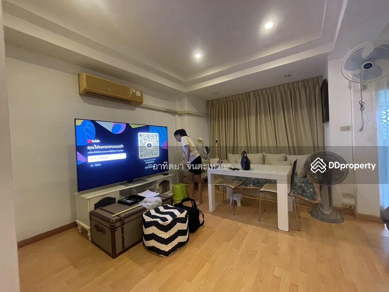 For Rent - townhouse for living 4 beds, Chon Buri