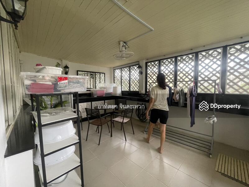 For Rent - townhouse for living 4 beds, Chon Buri