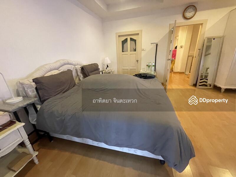 For Rent - townhouse for living 4 beds, Chon Buri