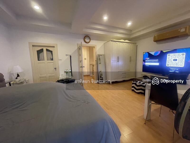For Rent - townhouse for living 4 beds, Chon Buri