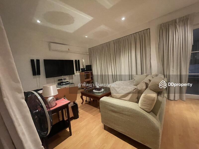 For Rent - townhouse for living 4 beds, Chon Buri