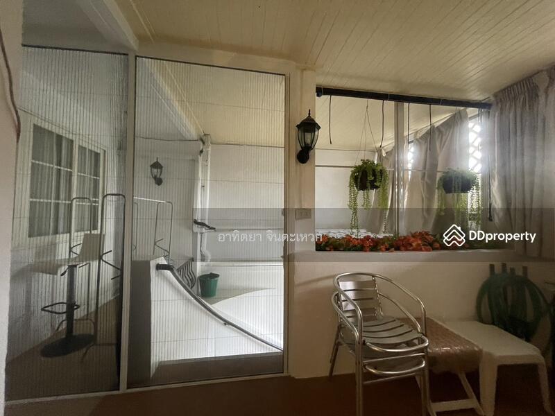 For Rent - townhouse for living 4 beds, Chon Buri