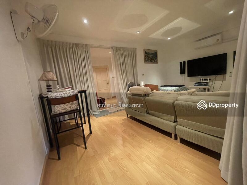 For Rent - townhouse for living 4 beds, Chon Buri