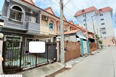 ขาย - AW-914503 ทาวน์เฮ้าส์ บ้านผกาแก้ว ถ.พัฒนาการ กาญจนบุรี ใกล้ตลาดโต้รุ่งเมืองกาญจนบุรี, กาญจนบุรี