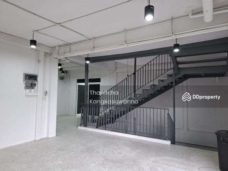 For Rent - อาคารสำนักงาน 4 ชั้้้น ลาดกระบัง 9/3, Bangkok