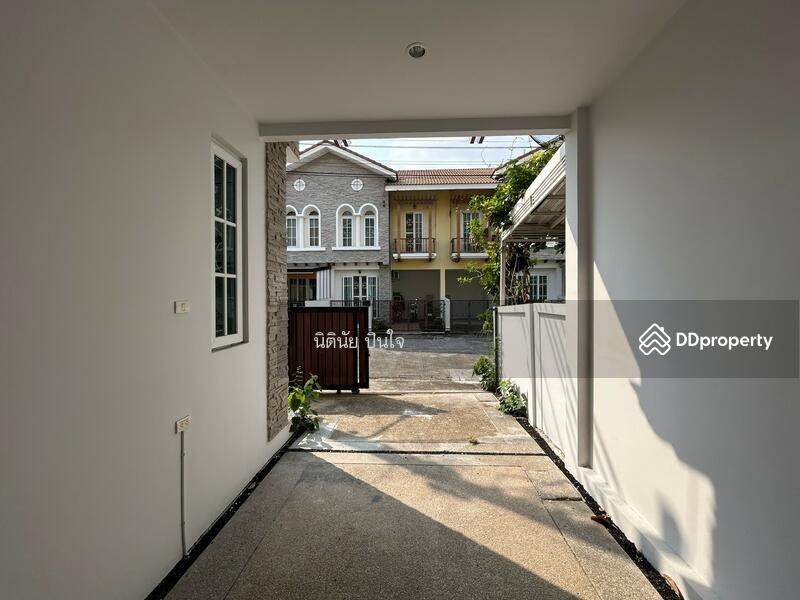 For Sale - Baan Pieamsuk Tuscany Pattanakarn44, Bangkok