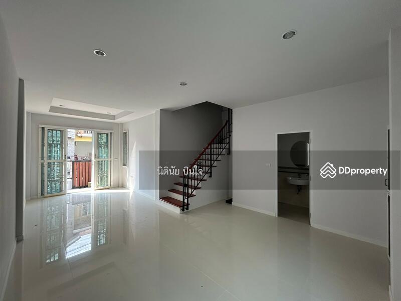 For Sale - Baan Pieamsuk Tuscany Pattanakarn44, Bangkok