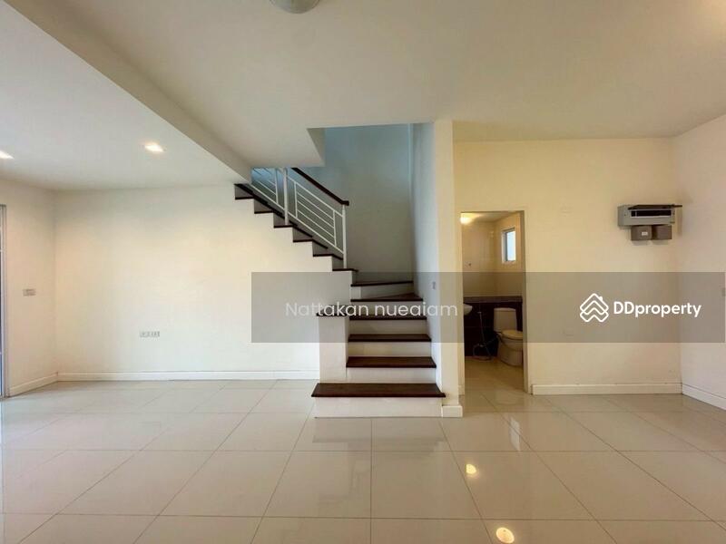 ขาย - Town Avenue Srinagarindra : ทาวน์ อเวนิว ศรีนครินทร์, กรุงเทพ