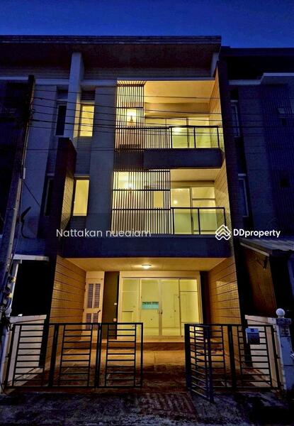 ขาย - Town Avenue Srinagarindra : ทาวน์ อเวนิว ศรีนครินทร์, กรุงเทพ
