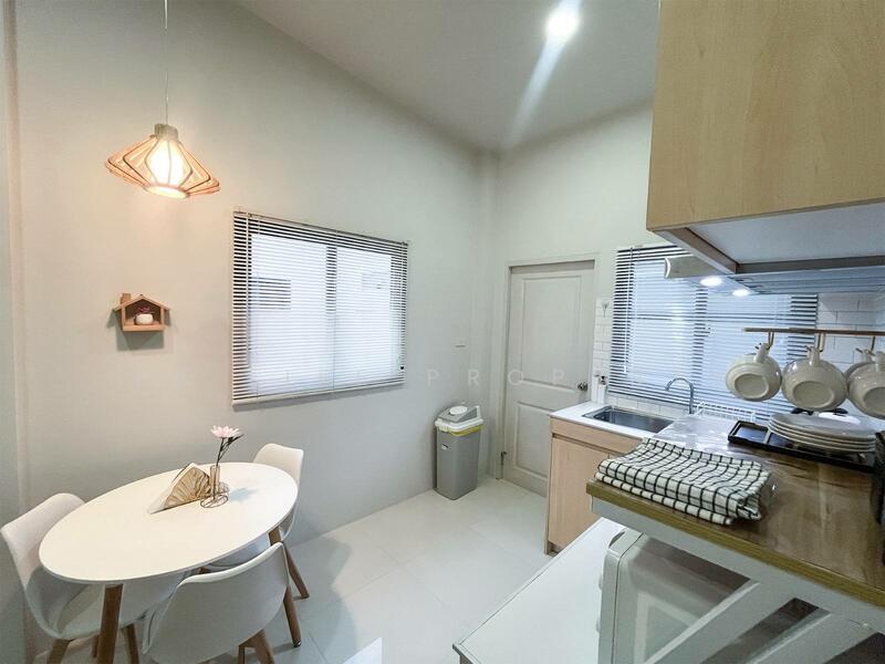 8R0428 This house for rent 2 bedroom 1 bathroom 29,000/month at chalong have fully furnished, ภูเก็ต, ฉลอง, เมืองภูเก็ต, ภูเก็ต, 100 ตร.ม., ทาวน์เฮ้าส์ ให้เช่า, โดย PK LIFE Property, 60015744 - DDproperty.com
