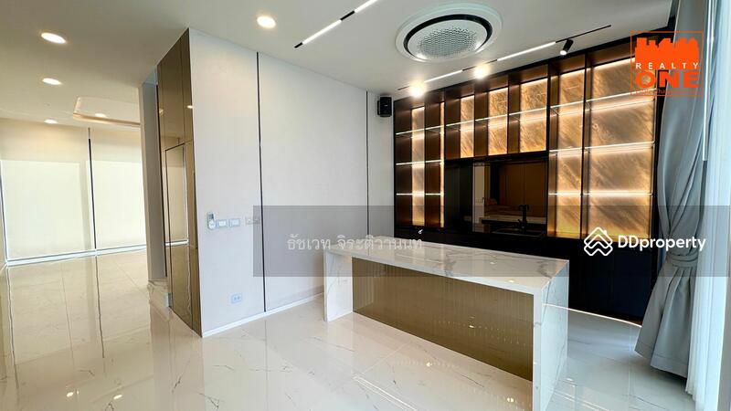 บาร์ ที่ living area ที่ 1