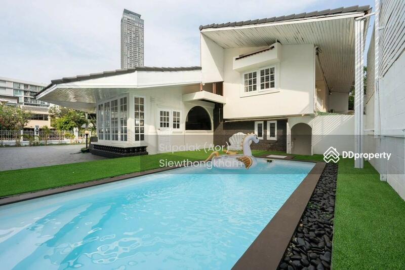 For Rent - Single storey house for rent with private pool at Thonglor, Bangkok
