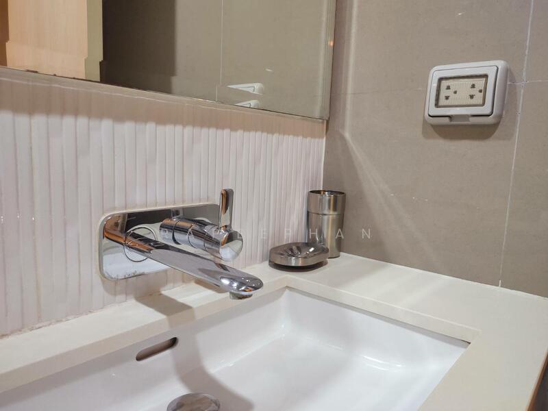Rhythm Sukhumvit 42, Bangkok, Soi Sukhumvit 42, Sukhumvit Road, Phra Kanong, Khlong Toei, Bangkok, 1 Bedroom, 27 sqm, Condo For Rent, by rapeephan, 60016006 - DDproperty.com