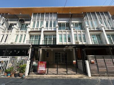 ขาย - Golden Town 2 Ladprao-Kaset Nawamin : โกลเด้น ทาวน์ 2 ลาดพร้าว-เกษตรนวมินทร์, กรุงเทพ