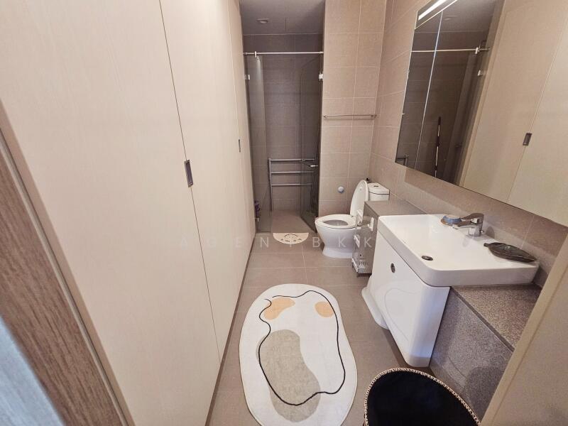 Noble Ploenchit, Bangkok, 1035 Ploenchit Road, Lumphini, Pathum Wan, Bangkok, 1 Bedroom, 45 sqm, Condo For Rent, by Agentbkk, 60016092 - DDproperty.com