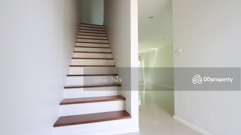 For Sale - Nirvana Cover Onnut, Bangkok