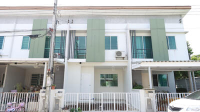 ขาย - Nirvana Cover Onnut : เนอวานา คัฟเวอร์ อ่อนนุช, กรุงเทพ