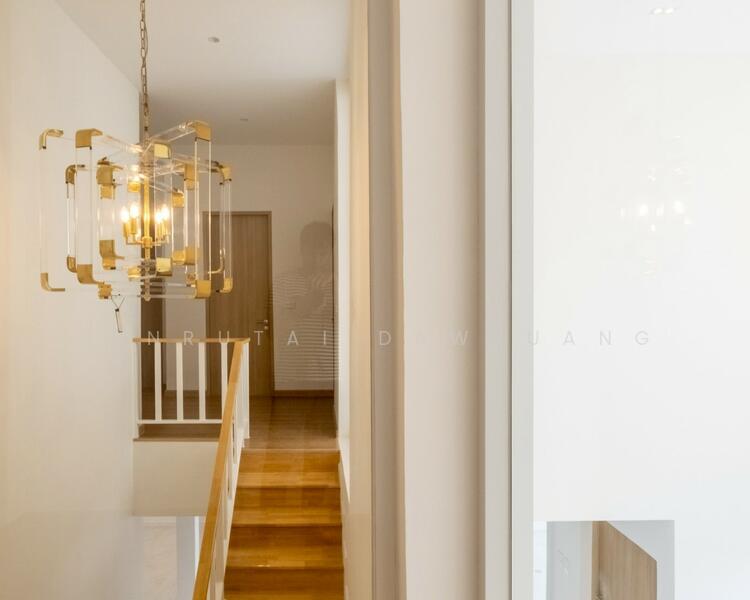 For Sale - RenoS Rama 9, Bangkok