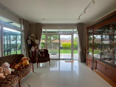 ขาย - Vararom Premium Watcharapol-Chatu Chot : วรารมย์ พรีเมี่ยม วัชรพล-จตุโชติ, กรุงเทพ