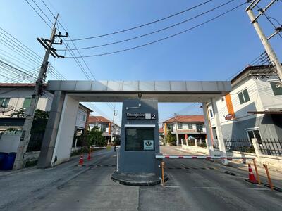 ขาย - ทรัพย์รุ่งเรืองซิตี้ 2 อมตะ-พานทอง Thrap Rung Ruang City 2 Amata-Pantong, ชลบุรี