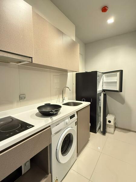 Life Asoke-Rama 9, Bangkok, 626 Asoke-Dindaeng Road, Makkasan, Ratchathewi, Bangkok, 1 Bedroom, 40 sqm, Condo For Rent, by Joy Ooi, 60016820 - DDproperty.com