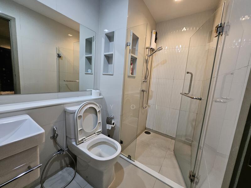 Life Asoke-Rama 9, Bangkok, 626 Asoke-Dindaeng Road, Makkasan, Ratchathewi, Bangkok, 1 Bedroom, 40 sqm, Condo For Rent, by Joy Ooi, 60016820 - DDproperty.com