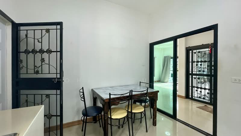 บ้านเดี่ยว 2 ชั้น ใกล้โรงเรียนนานาชาติ หนองหอย เมืองเชียงใหม่, เชียงใหม่, หนองหอย, เมืองเชียงใหม่, เชียงใหม่, 160 ตร.ม., บ้านเดี่ยว ให้เช่า, โดย Johnny Surat, 60017615 - DDproperty.com