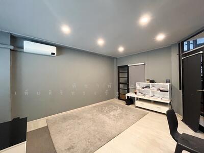 ขาย - ซ.พระรามเก้า 19 ถ.พระราม 9 แขวงบางกะปิ เขตห้วยขวาง กรุงเทพมหานคร 10310, กรุงเทพ