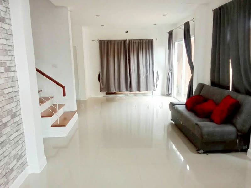 ให้เช่าทาวน์โฮมหลังมุม ม.ดิโอโซน สวนเสือ ศรีราชา, Chon Buri (Pattaya), Surasak, Si Racha, Chon Buri (Pattaya), 3 Bedrooms, 100 sqm, Townhouse For Rent, by Dusit Saengfa, 60017913 - DDproperty.com