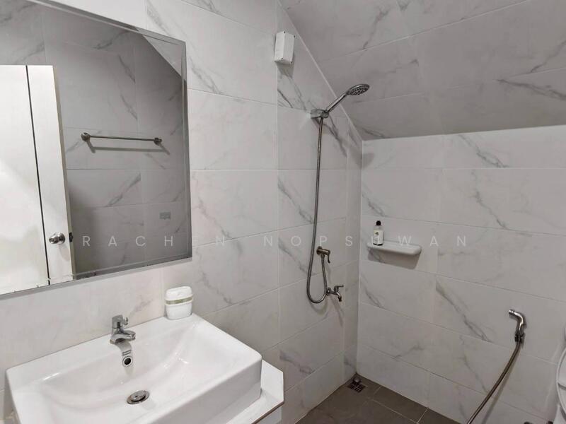 ให้เช่า - ให้เช่า ทาวน์เฮาส์ 2 ชั้น ทำเลดี กลางเมืองหาดใหญ่ 3 ห้องนอน เช่า 15,000 บาท/เดือน, สงขลา