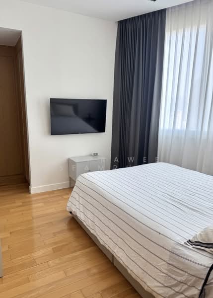 Millennium Residence, Bangkok, Sukhumvit Road, Khlong Toei, Khlong Toei, Bangkok, 3 Bedrooms, 146 sqm, Condo For Rent, by Nutprawee Kaseamruangkit, 60018081 - DDproperty.com