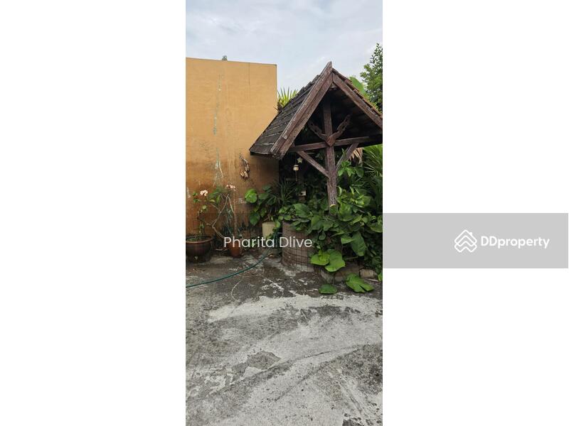 For Sale - Unique house for sale in old city area , meaung chiangmai., Chiang Mai