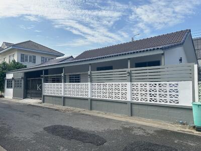 ขาย - พลอยไพลิน, กรุงเทพ