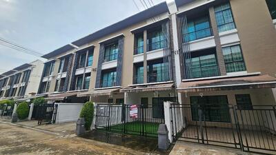 ขาย - Baan Klang Muang Nawamin 42 : บ้านกลางเมือง นวมินทร์ 42, กรุงเทพ