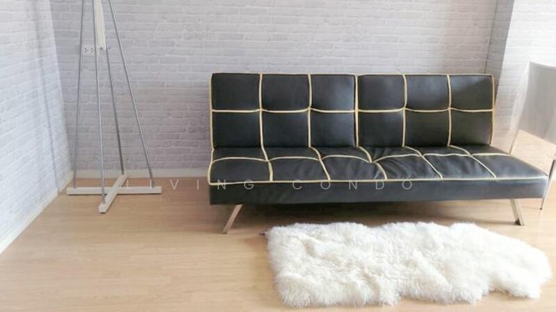 Lumpini Place Srinakarin-Huamak Station, Bangkok, Srinakarin Road, Suan Luang, Suan Luang, Bangkok, 1 Bedroom, 33 sqm, Condo For Rent, by Living Condo, 60018504 - DDproperty.com