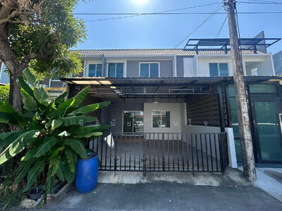 ขาย - The Colors Premium Rangsit - Lumlukka : เดอะคัลเลอร์ส พรีเมียม รังสิต - ลำลูกกา, ปทุมธานี